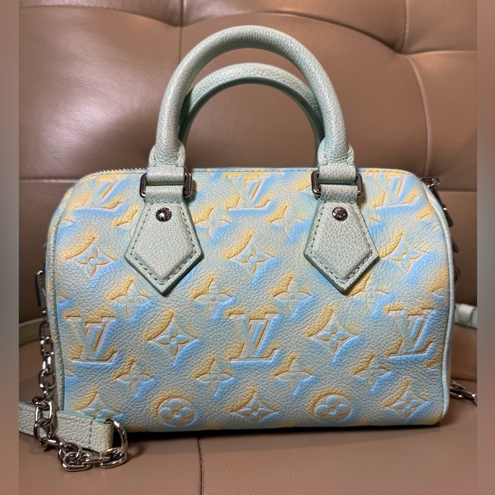 Sold x Louis Vuitton Stardust Speedy Bandouliere 20 - Picture 3 of 10